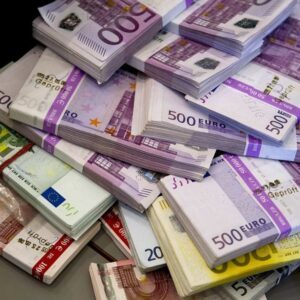 Koop valse eurobiljetten van €500